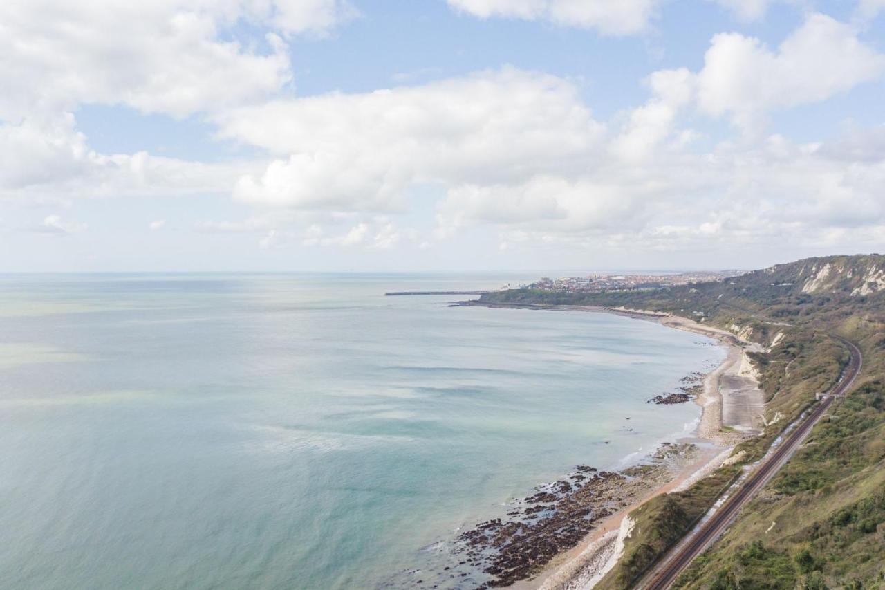 Abbots Cliff House By Bloom Stays Hougham Eksteriør bilde