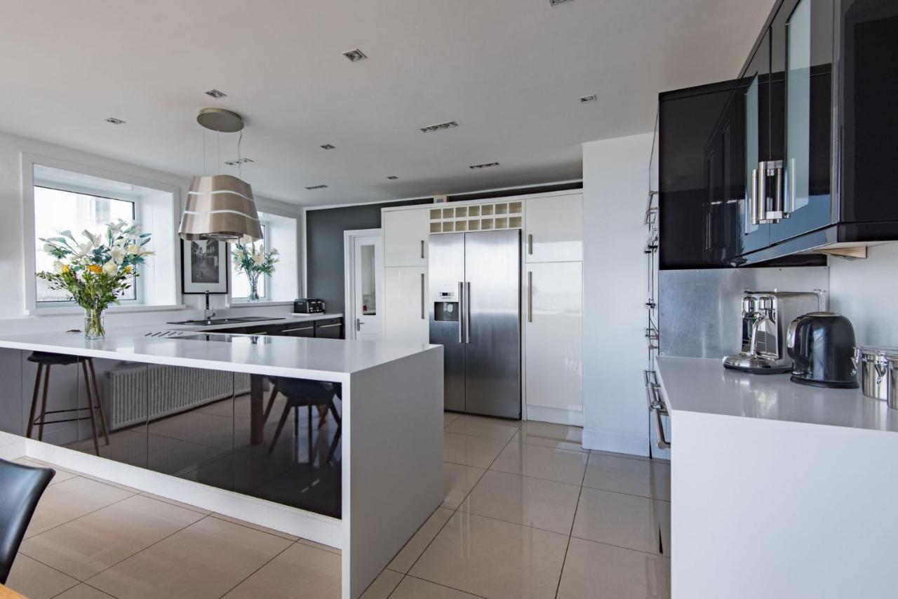 Abbots Cliff House By Bloom Stays Hougham Eksteriør bilde